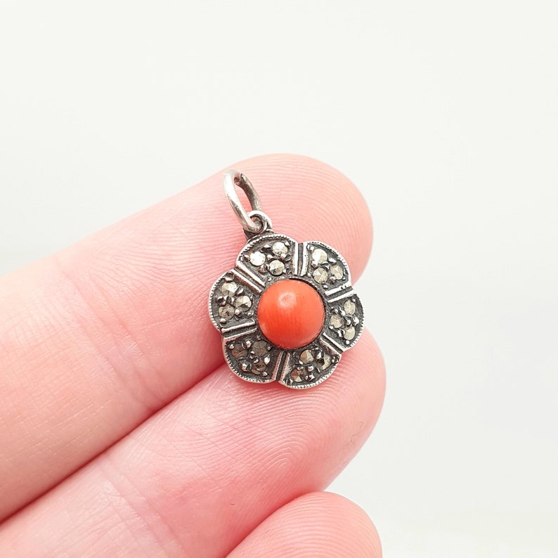 Antique Natural Coral Necklace Solid Silver Pendant Art Deco Flower
