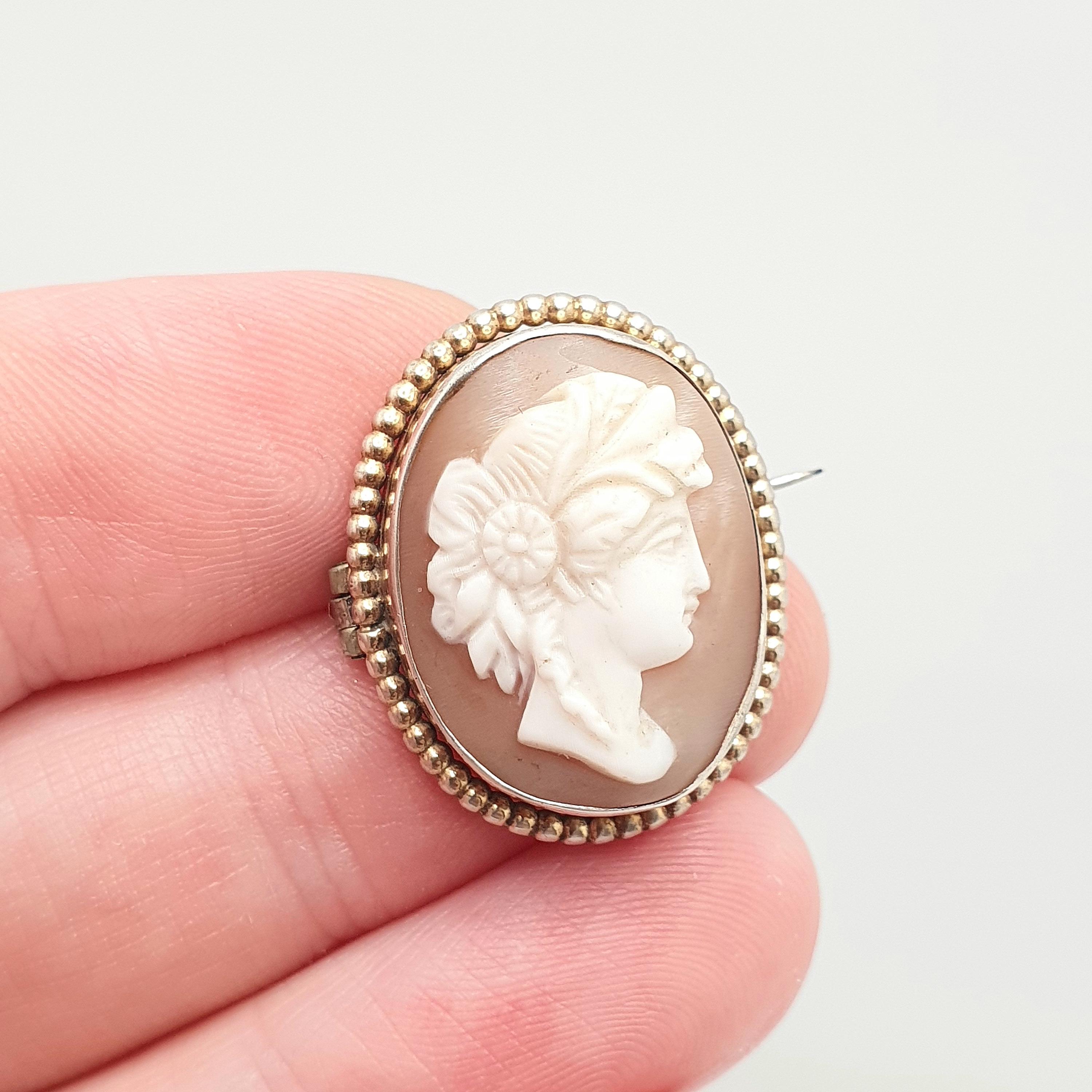 Antique Solid Silver Victorian Cameo Brooch Gold Vermeil Rope