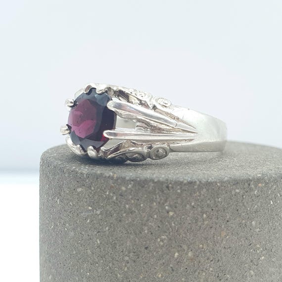 Vintage Solid Silver Garnet Gypsy Ring Solitaire … - image 4