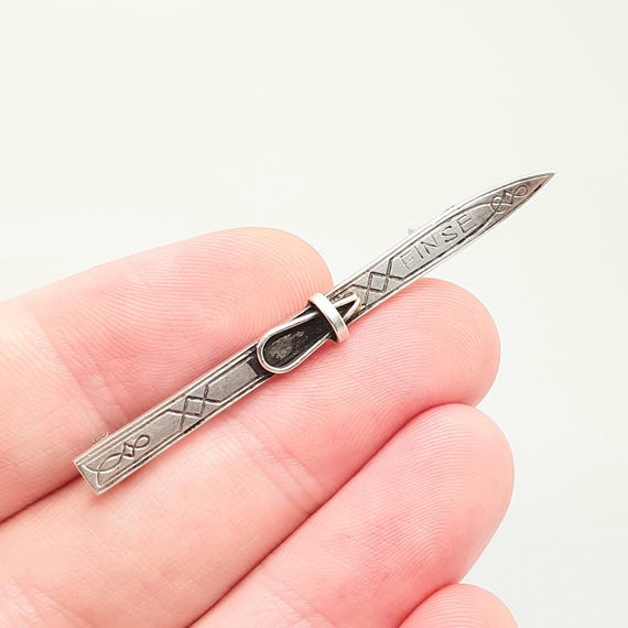 Antique Solid Silver MARIUS HAMMER Ski Brooch Pin… - image 1