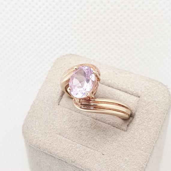 Vintage 9ct 375 Gold Amethyst Ring Crossover Soli… - image 2