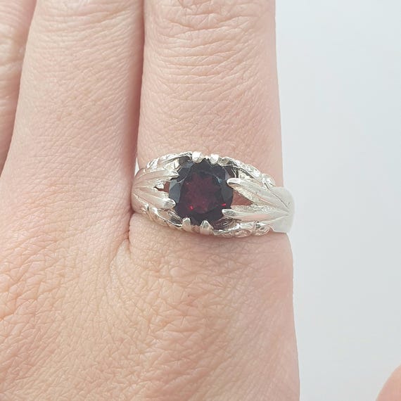Vintage Solid Silver Garnet Gypsy Ring Solitaire … - image 2