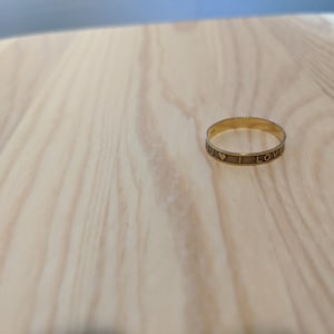 Antyczny pasek „I Love You” ze złota 14K