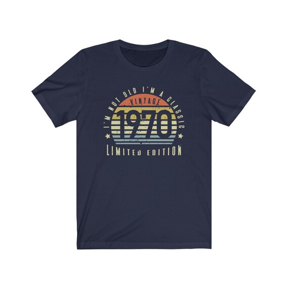 76th Birthday T Shirt I'm Not Old I'm A Classic 1943 76th Birthday T Shirt I'm Not Old I'm A Classic 1943