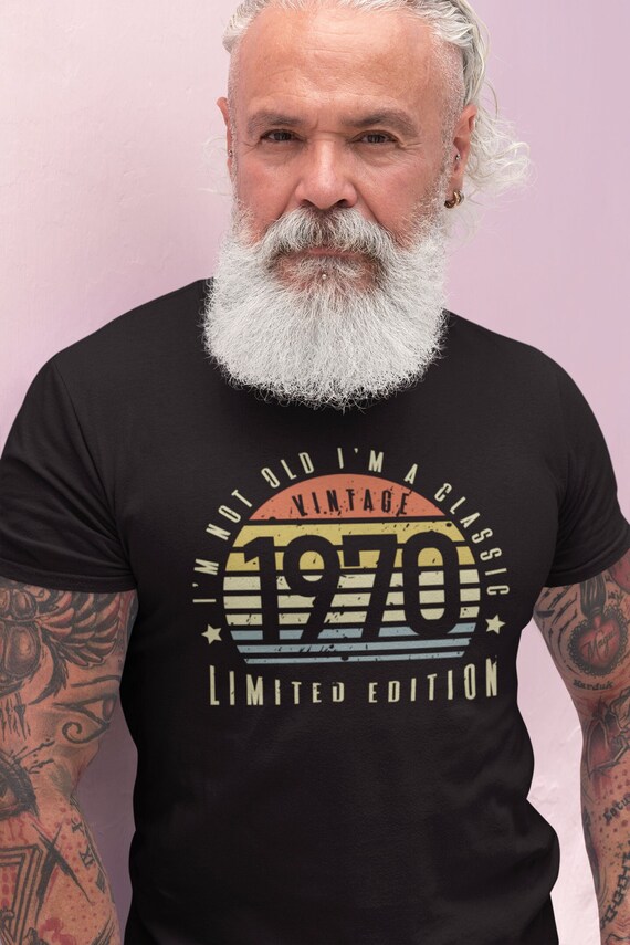 76th Birthday T Shirt I'm Not Old I'm A Classic 1943 76th Birthday T Shirt I'm Not Old I'm A Classic 1943