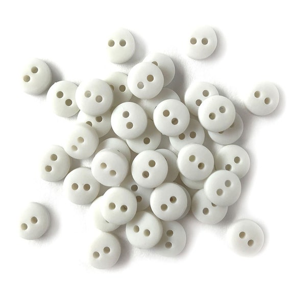 50pcs Creamy White Plastic Small Sewing Buttons 2 Hole 6mm Craft Supplies B13944