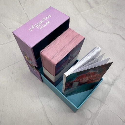 日本未入荷】Ascension Tarot アセンションタロット【未開封】