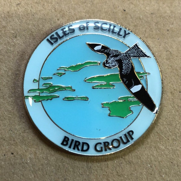 Isles Of Scilly Bird Group Logo Pin Badge - Badge d’épingle en émail