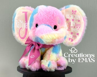 Elefante de peluche personalizado con estadísticas de nacimiento - Anuncio de nacimiento de peluche - Regalo para baby shower - Regalo para recién nacidos - Decoración de guardería - Elefante arcoíris de 9"