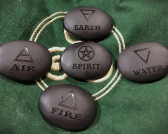 Engraved Agate 5 elements - altar harmonization