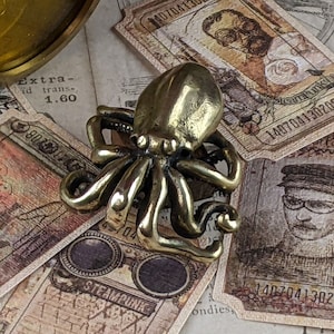 Solid Brass Octopus Figurine / Ornament w/storage pouch, vintage-steampunk-style -  antique-style knick-knack - FAST ship from US