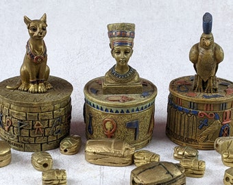 Trinket Box, Ancient Egyptian styling, vintage from the 1990s, Nefertiti, Bastet, Horus...