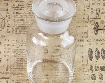 Laboratory Bottle - glass, reagent, 250ml, perfect for wet specimens or other curiosities and oddities