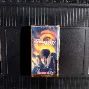 PET SEMATARY TWO (1992)
