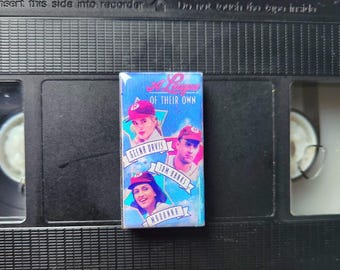 a LEAGUE of THEIR OWN (1992)