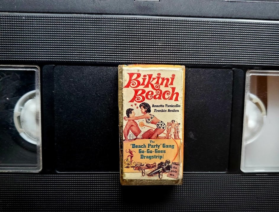 BIKINI BEACH (1964) - Etsy