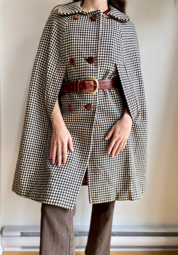 Vintage plaid houndstooth tweed cape / 60s 70s do… - image 6