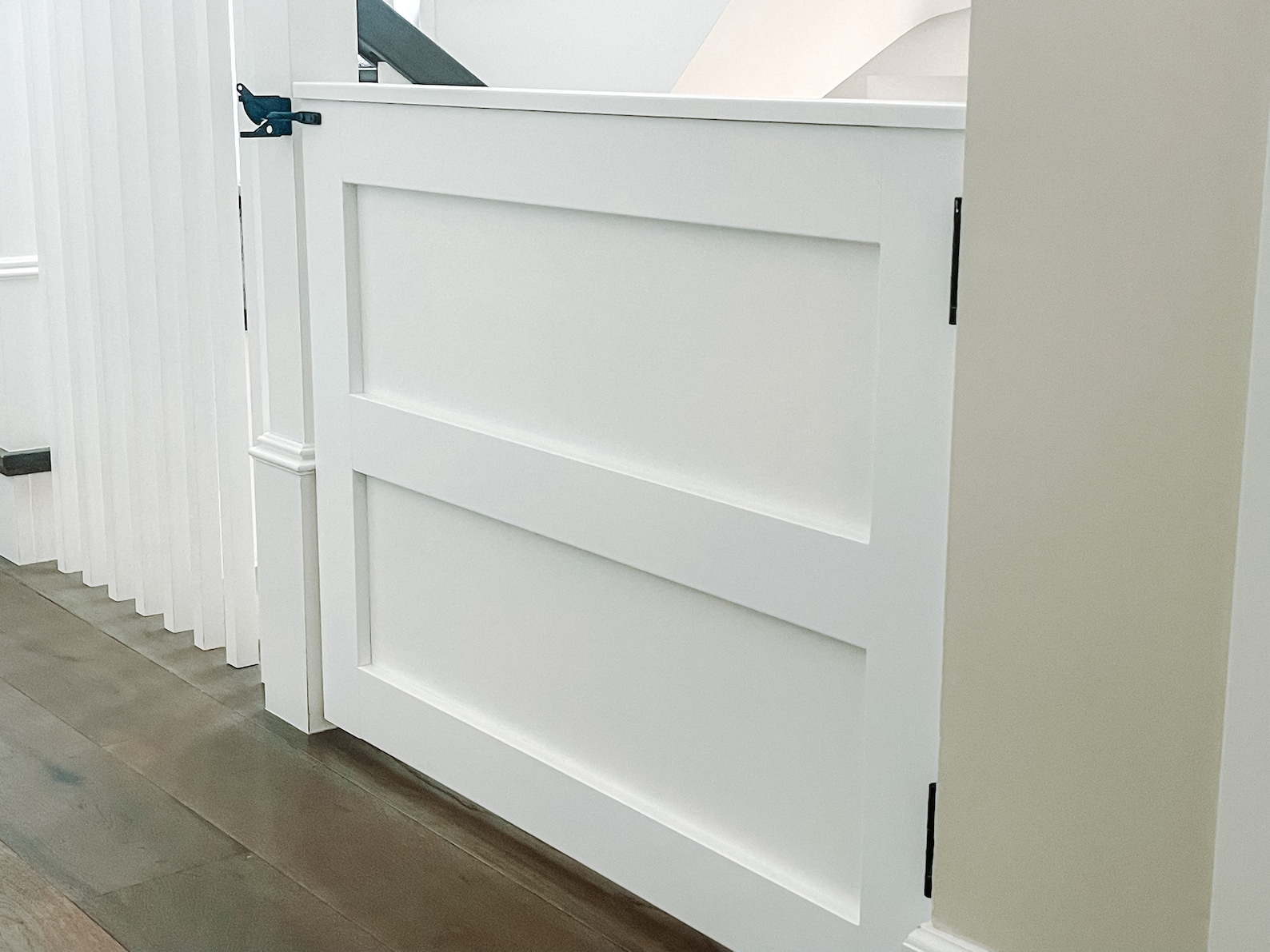 Custom Wooden Gate Baby Gate Pet Gate Stairway Gate White Wooden Baby