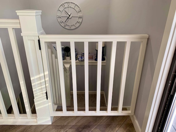 Baby gate with cat door canada sales