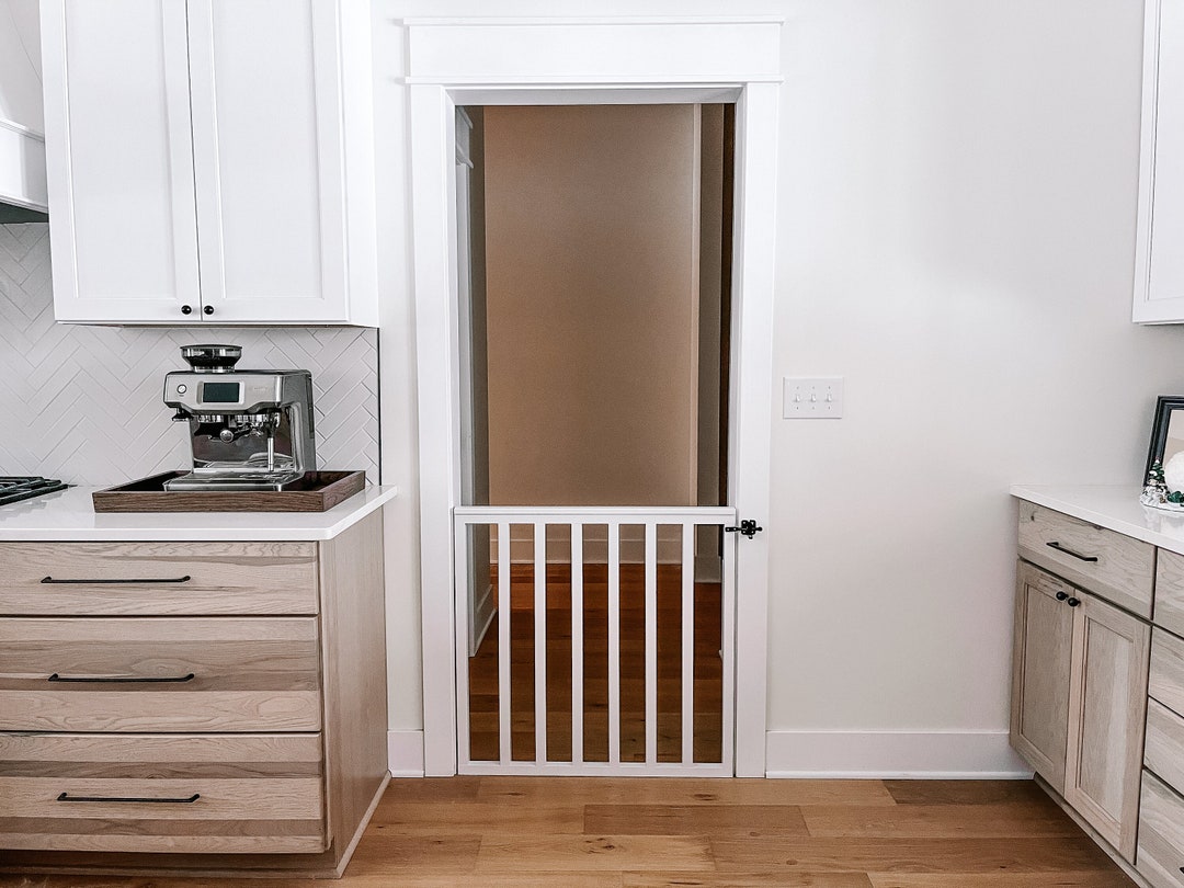 Custom Spindle Wooden Gate Baby Gate Stairway Gate White Wooden Baby