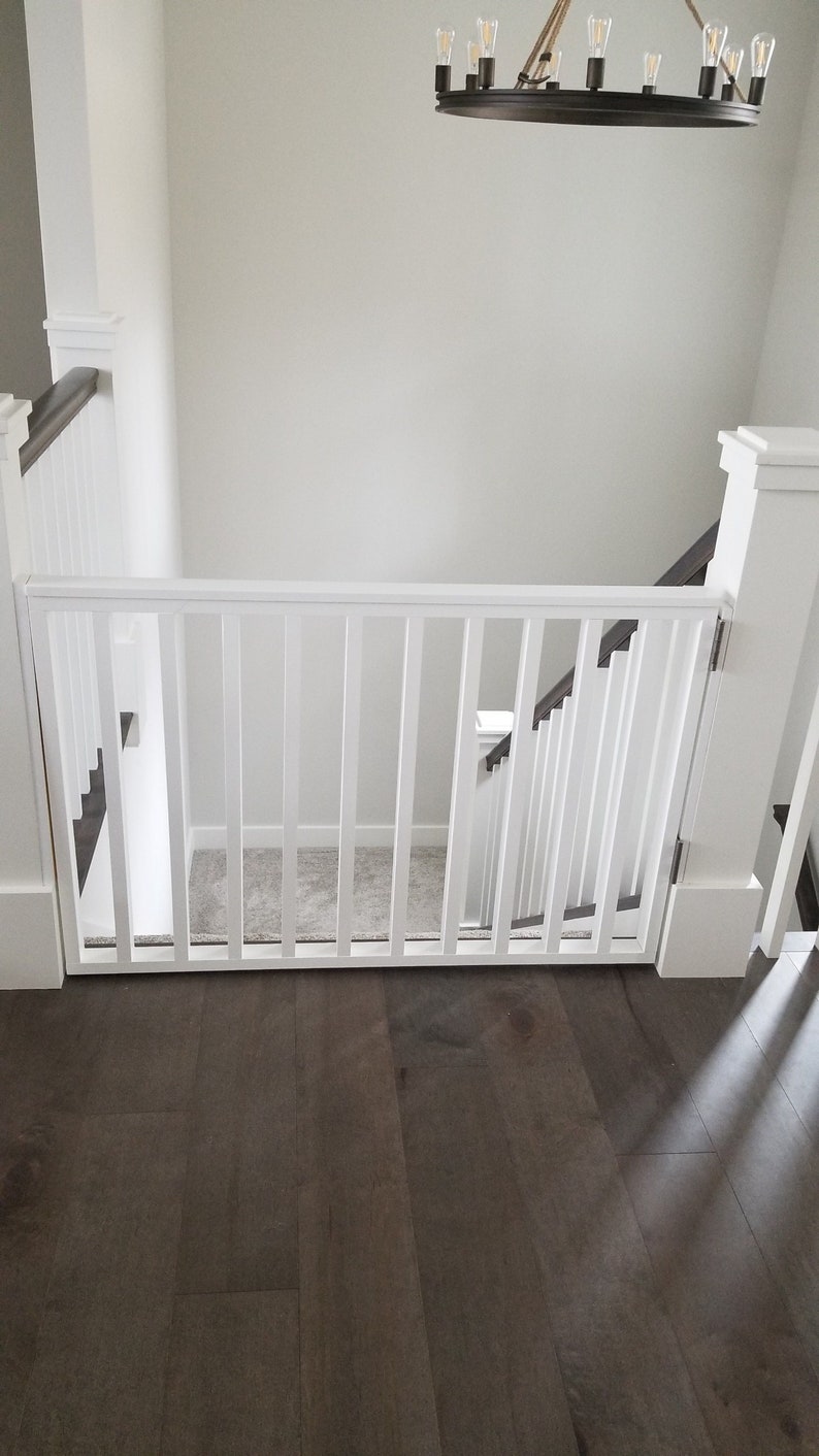 Custom Spindle Wooden Gate Baby Gate Stairway Gate White Etsy