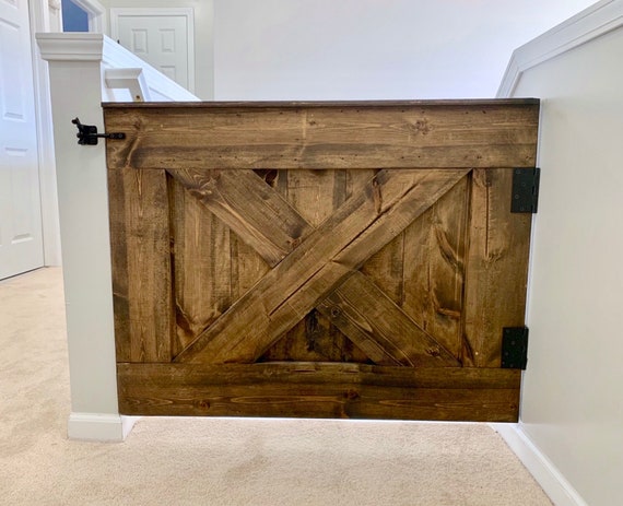Rustic pet gate 2025