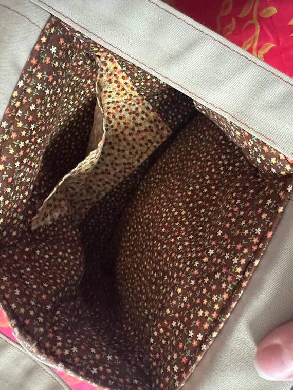 Seashell Pattern Adjustable Strap Purse - image 4