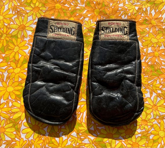 Spalding Boxing Equipment Sparring Gloves - Etsy