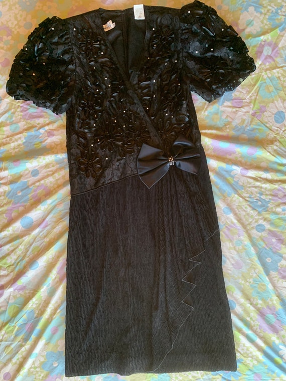 Leslie Fay Vintage Black Dress