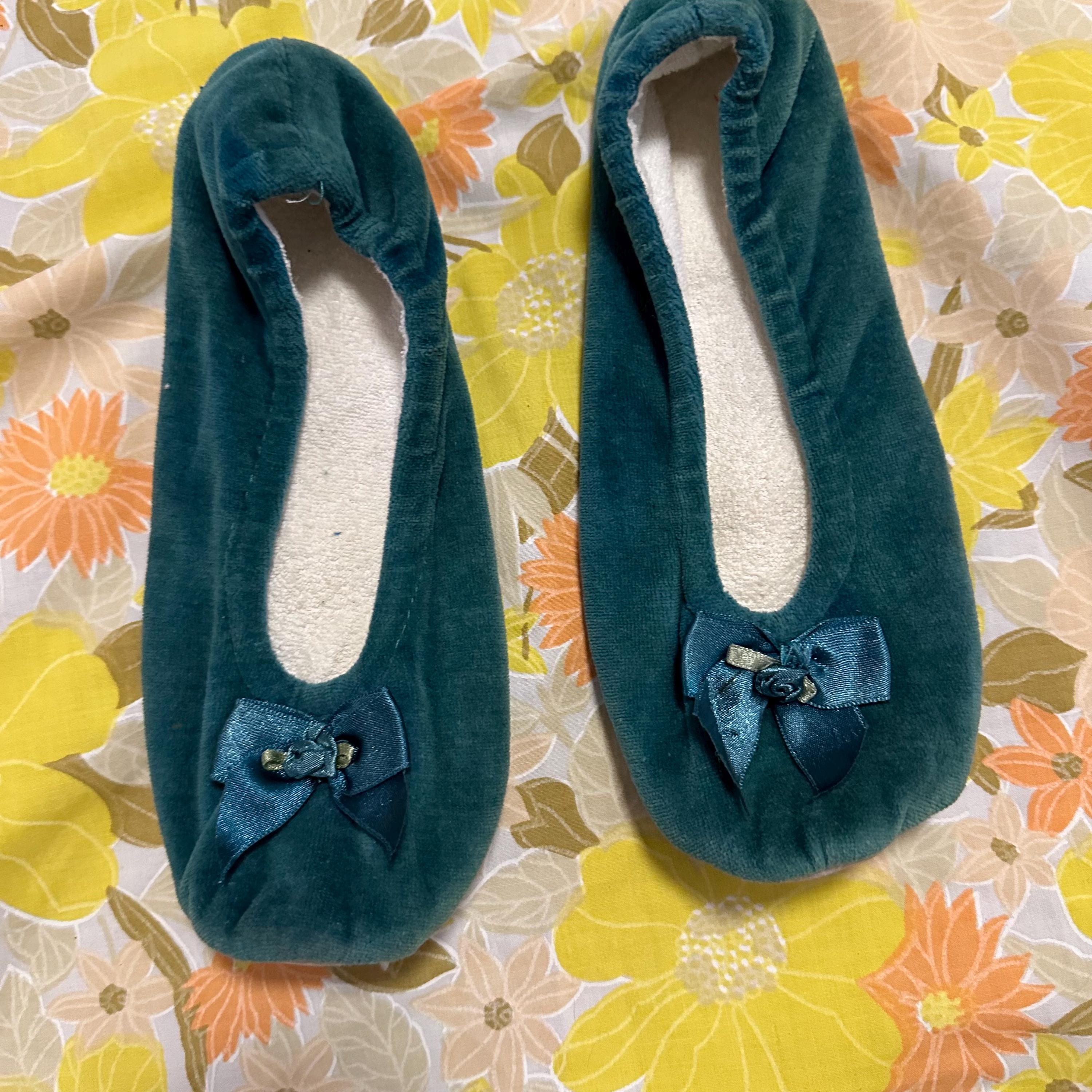 Vintage Velvet Slippers - Etsy display picture 2