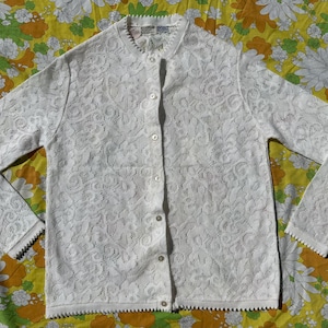 Vintage White Crochet Pattern Long sleeve Top