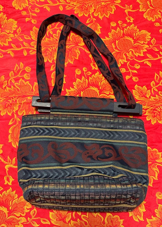 Abstract Pattern Adjustable Strap Style Purse - image 2