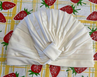 Sombrero vintage de tela color crema