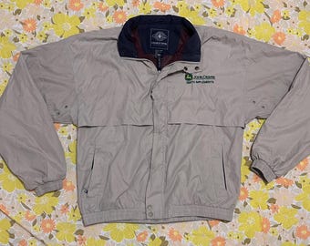 Abrigo de implementos John Deere Smith