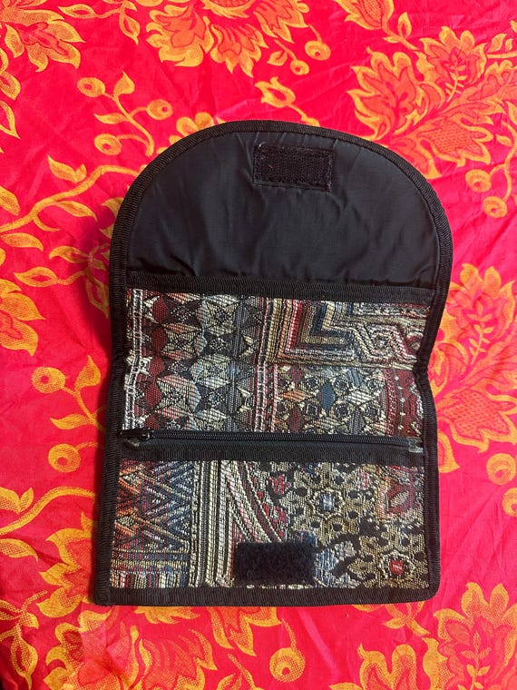 Abstract Pattern Foldover Wallet - image 3