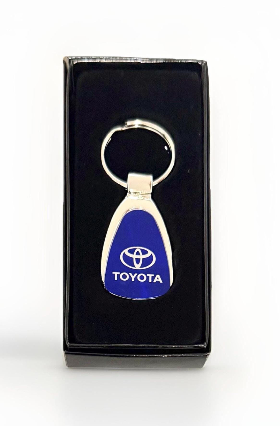 Personalized Toyota Keychain: Chrome Metal Car Logo, Custom Name