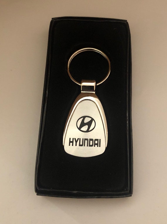 Personalized Metal Keychain Hyundai Keychain Car Logo Name | Etsy