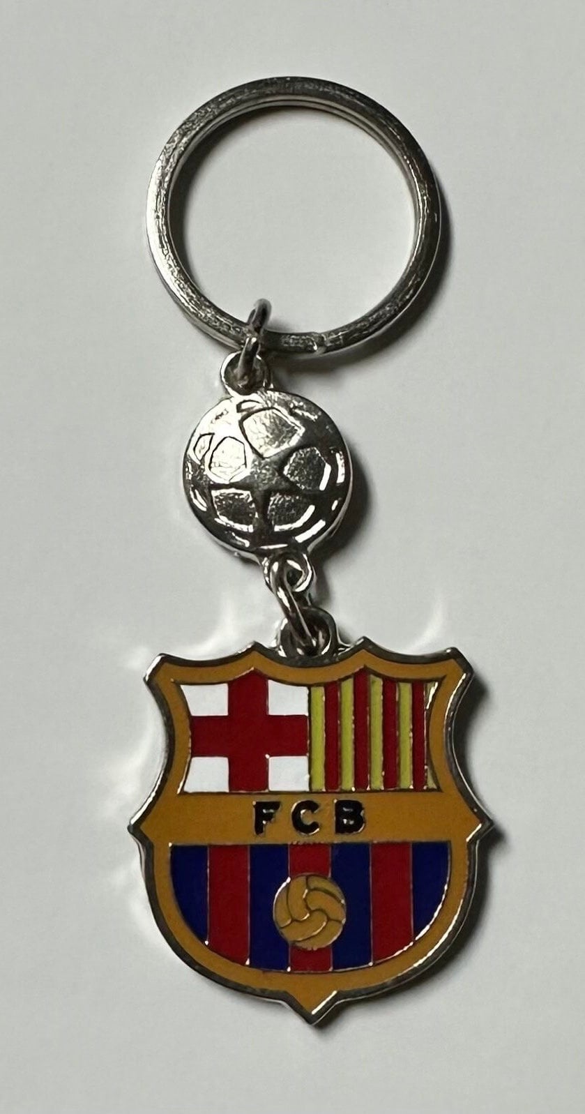 Spain Barcelona , Real Madrid Football Soccer Club Metal Keychain
