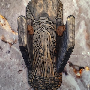 Supporto per chitarra Plague Doctor: supporto da parete gotico intagliato a mano