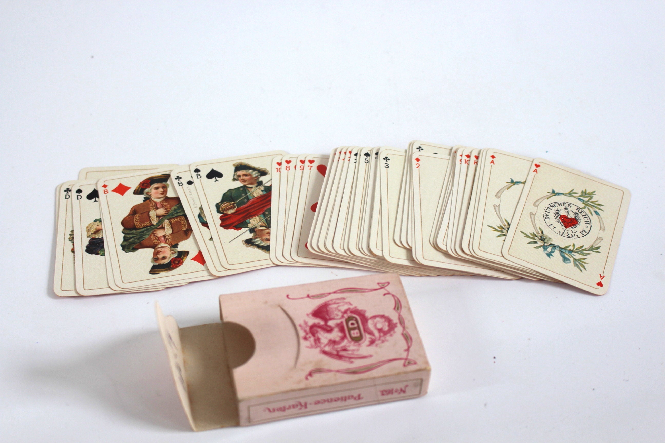 Boîte en bois pour cartes à jouer (taille de la carte 58 x 88 mm dans