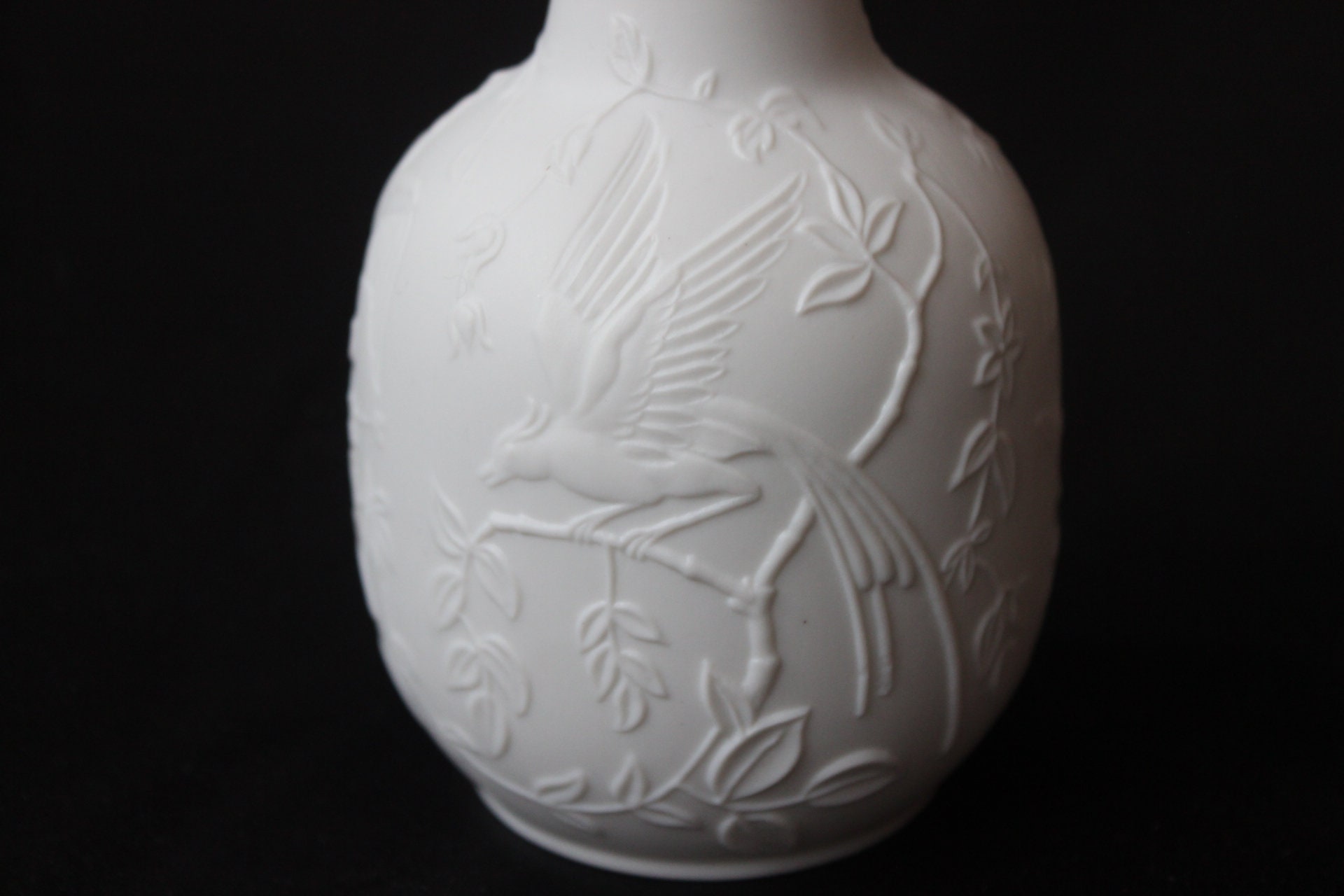 matte porcelain vase Bisquit by AK Kaiser white round expansive shape for a single flower or small bouquet