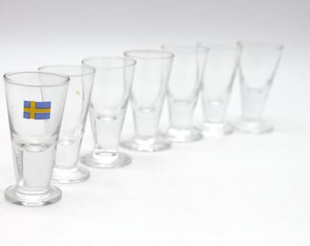6 +1 teiliges Schnapsgläserset (Stamperl) Schnapsglas kegelförmg schwedisch