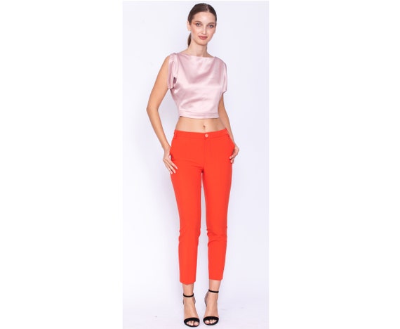 Girls Shopping Hub - Catalog Name: *Ladies Casual Cotton Solid Pencil Pants  Vol 1 * Length: Up To 37 in Type: Stitched Description: It Has 1 Piece Of  Women's Pant Easy Returns