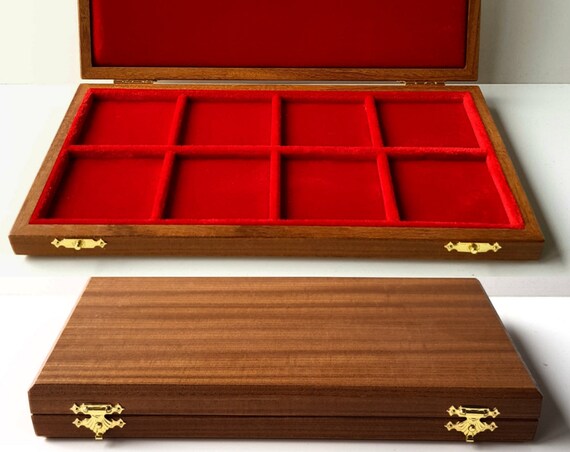 Art ALM108 Astuccio in Legno per 8 Monete, Caselle di 50 mm per Scudo Piastra Tari' Grosso Grana etc. Wooden Case for 8 Coins, 50 mm squares