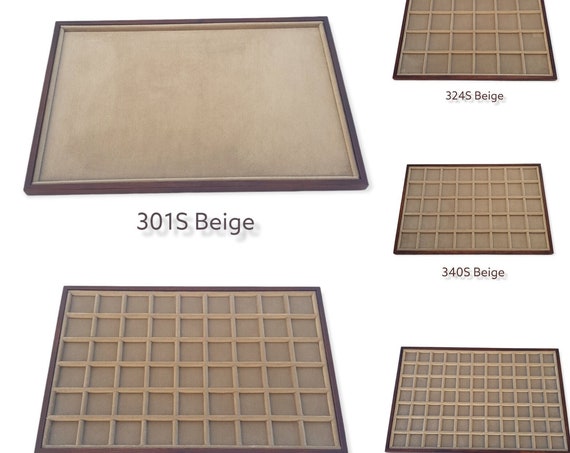 301S, 324S, 340S, 354S, 377S. Vassoio espositore per monete antiche e moderne, da 1 a77 piazze, bordo in legno con interno in velluto beige
