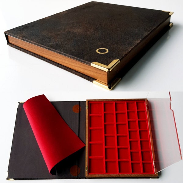 Estuche libro modelo mediano de ZECCHI fabricado en madera y terciopelo. Bandeja-Libro Mediana para Monedas Producida por ZECCHI