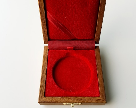 Art.ALP70 Astuccio Cofanetto in Legno per Moneta o Medaglia foro con incavo di mm 22,5/28/31/33/37/41/43/46/50 Coin Box Medal Box Display