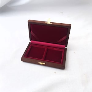 Case Box for 2 Coins, 2 x 47mm squares by ZECCHI Wood Coin Box Wooden Coin Case Coin Storage Box Solid Wood Coin Display
