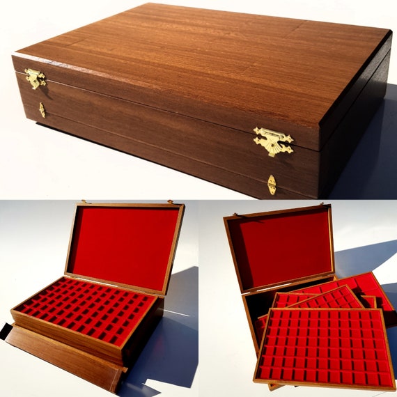 Art. ALG04 Large solid wood case with 4 trays for coins Wooden coin box with 4 trays. Coins tray case. Coin display case