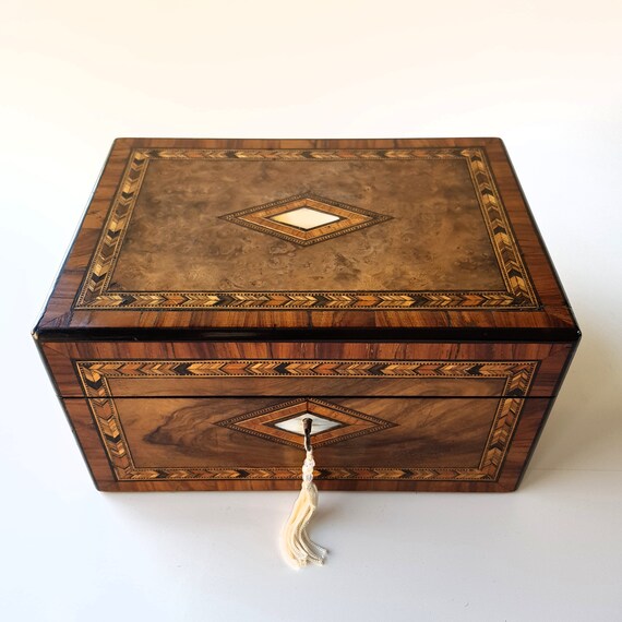 Antique Tunbridge ware box / Jewelery Box / jewelry box